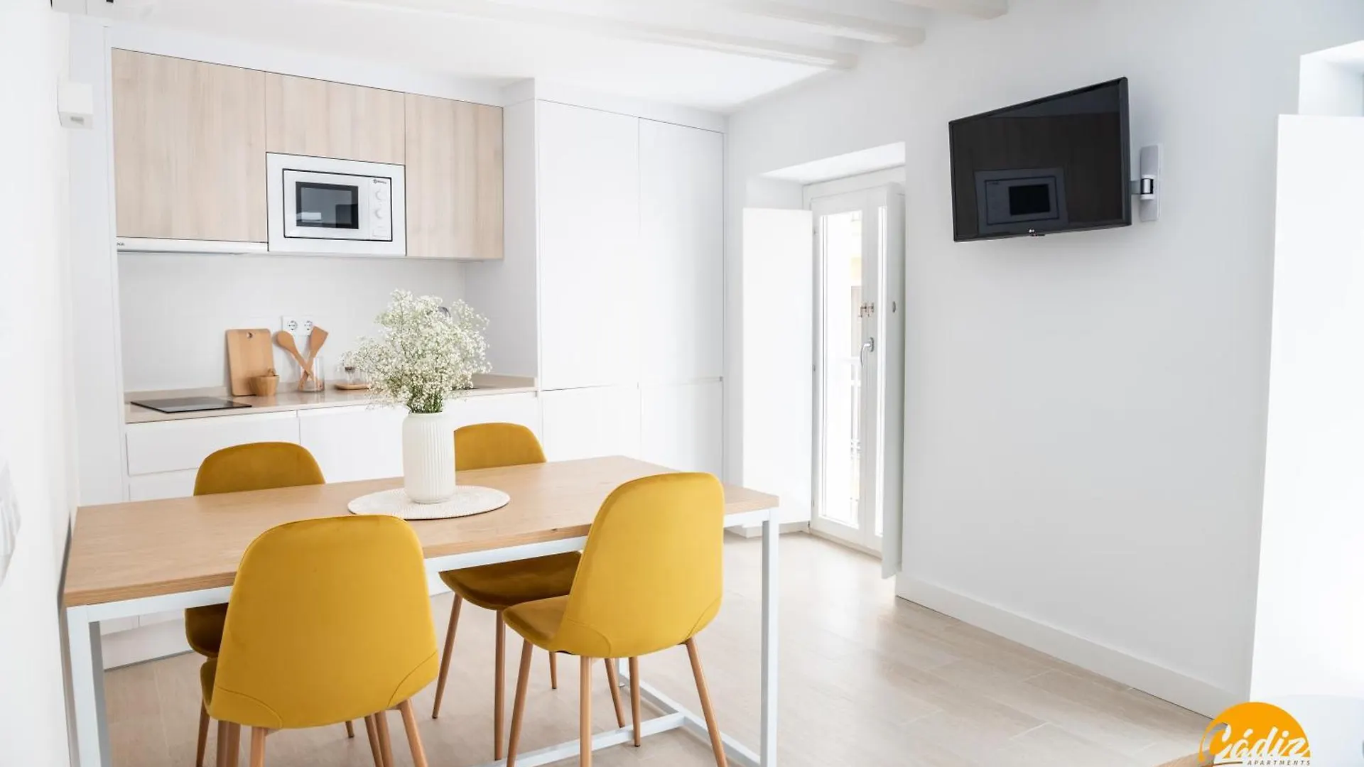 Villalobos By Cadiz Time Apartment
